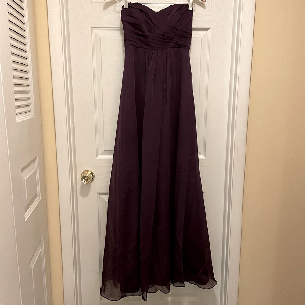 B2 designer strapless chiffon bridesmaid dress